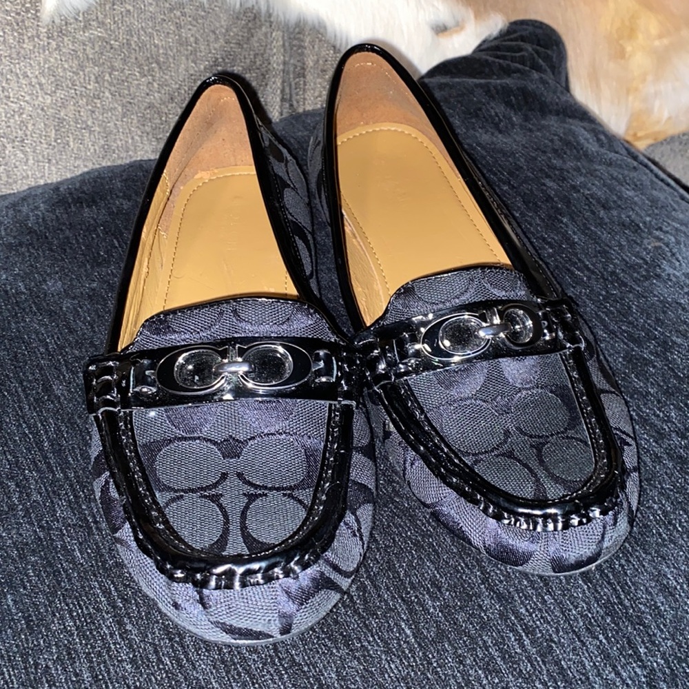 Coach flats 8.5
